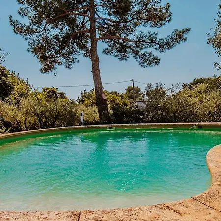 Feriehus Soleil, Cigales & Piscine Dans Les Hauts De *